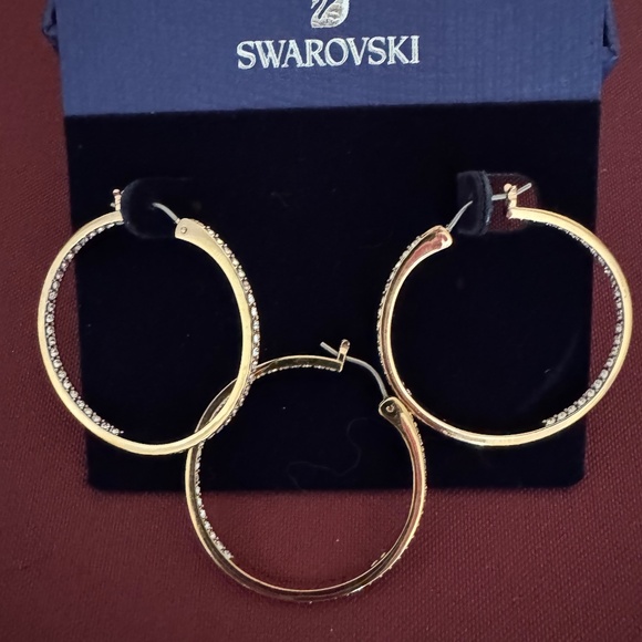 NEW Swarovski crystal rose gold hoops medium, three earrings - Picture 5 of 9
